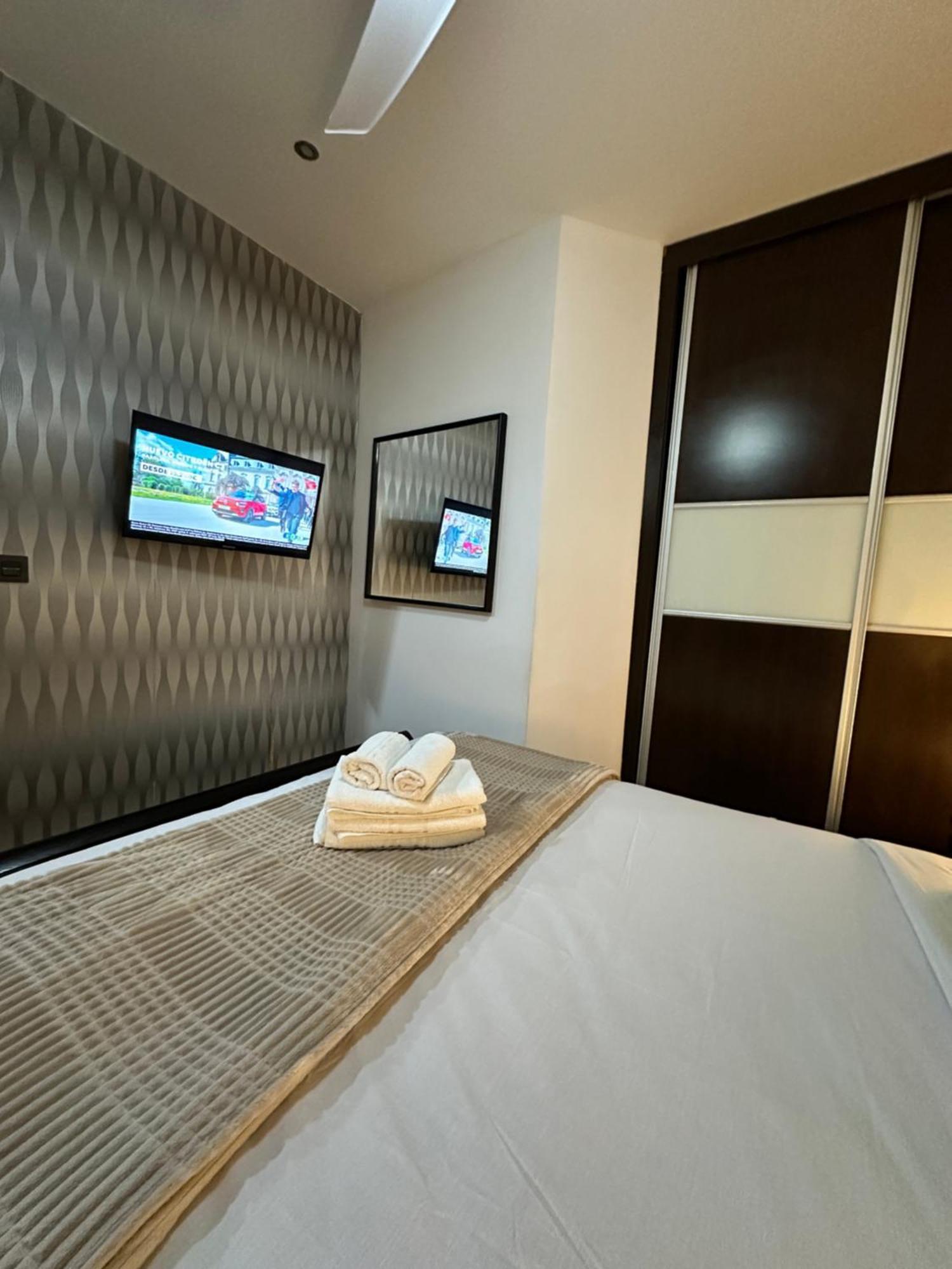 Carreteria Deluxe Apartment มาลากา ภายนอก รูปภาพ